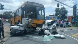 motorista-morre-em-engavetamento-entre-onibus-e-dez-veiculos-em-curitiba