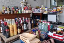 video:-mulher-sai-de-supermercado-com-carrinho-cheio-sem-pagar,-e-policia-encontra-r$-10-mil-em-itens-furtados-na-casa-dela,-no-parana