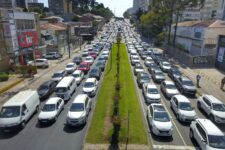 parana-registrou-mais-de-270-golpes-do-boleto-falso-no-ipva-2025;-saiba-como-pagar-com-seguranca